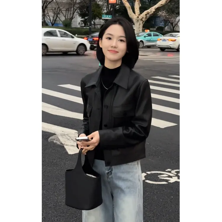 超火一整套2025秋季新款时尚气质法式高级感外套裤子两件套