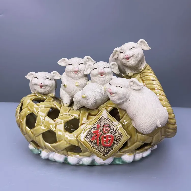 猪笼入水小猪摆件工艺品陶瓷创意可爱五福临门家居装饰28×18×23