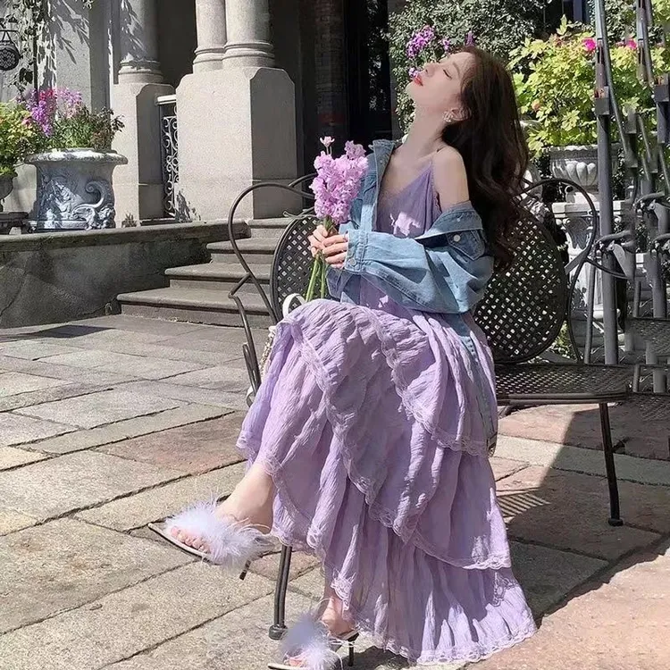 2025新款吊带连衣裙多巴胺春夏季穿搭性感V领收腰修身气质A字长裙