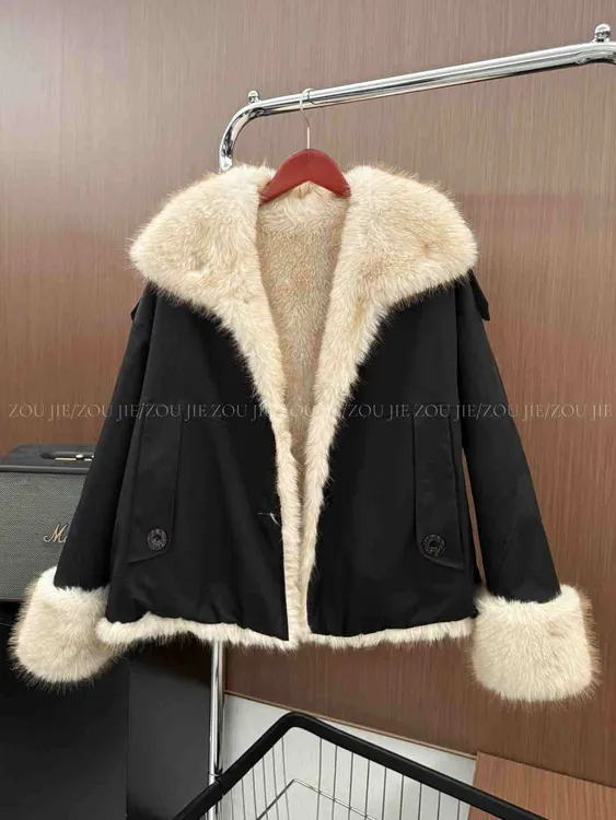 短外套秋冬女INS风保暖长袖时尚短款休闲冬季大毛领