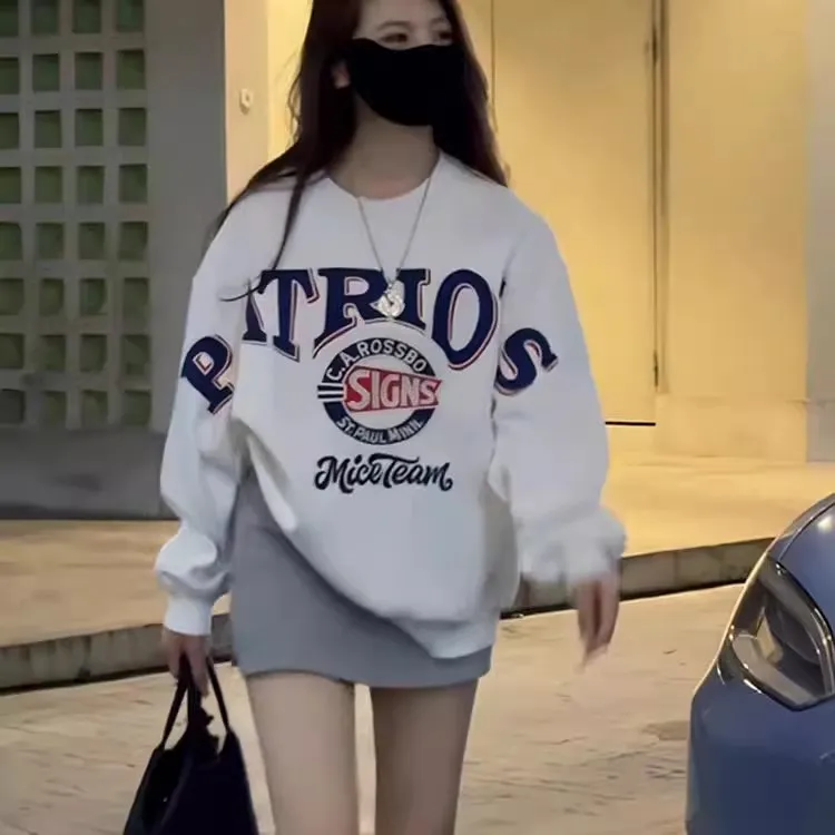 休闲时尚白色加绒卫衣女2025新款秋冬中长款宽松圆领薄款外套上衣