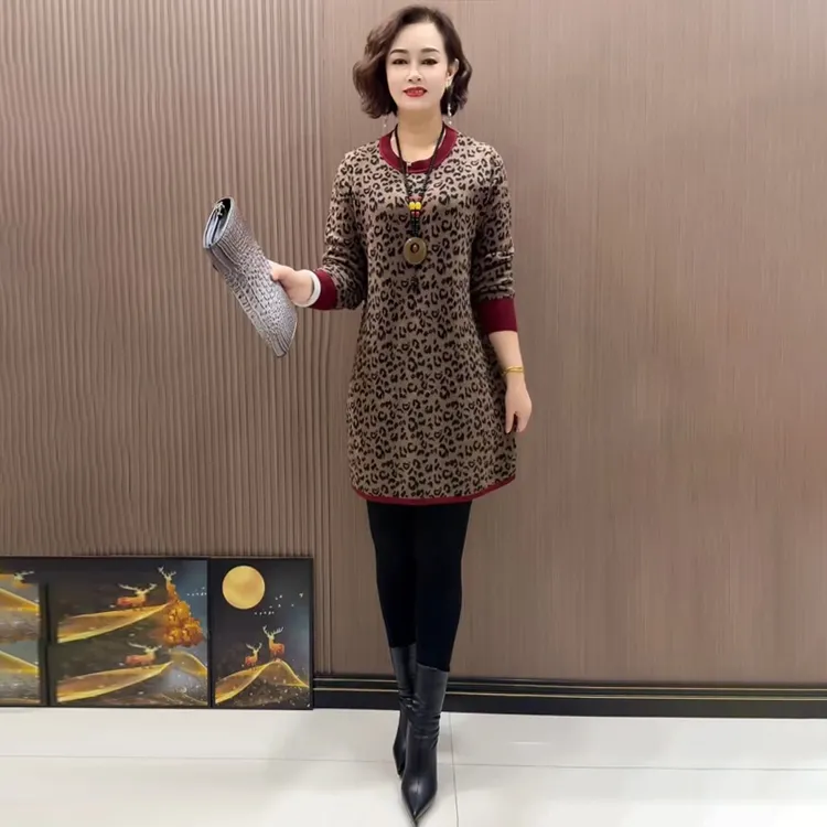 1131高档针织大版衫秋冬新款宽松时尚大码遮肚子显瘦豹纹打底裙80