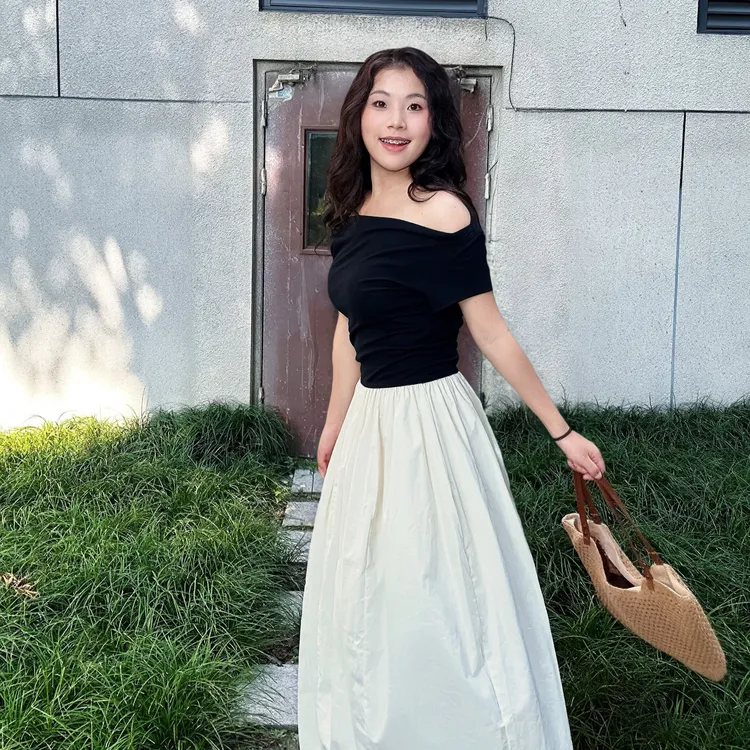 夏季拼接极简风ins风法式一字肩连衣裙百搭显瘦辣妹修身日奢风