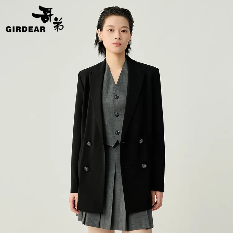 哥弟新款女装简约通勤质感宽松前短后长设计H型西装外套140002