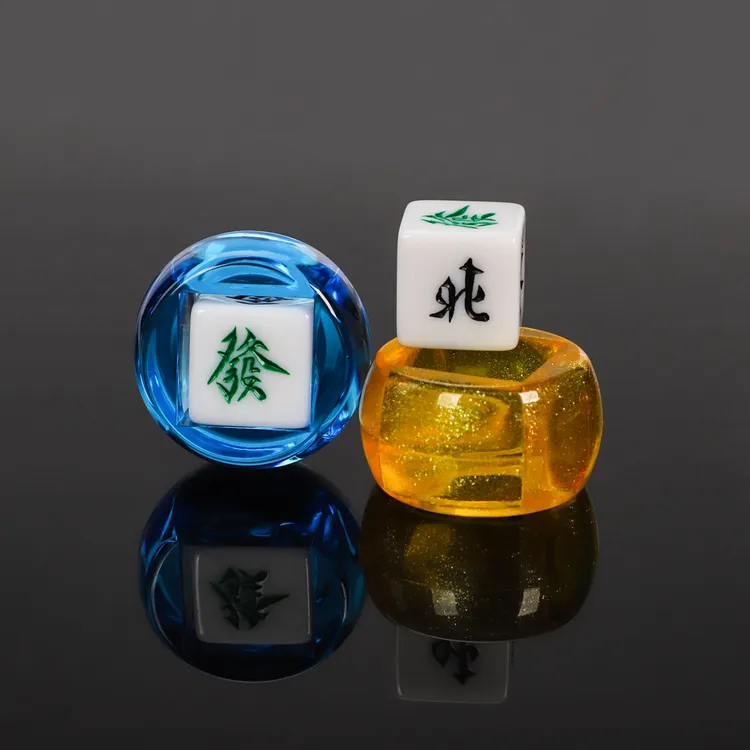 麻将骰子坐庄风向骰子麻雀牌配件东南西北方向色子道具大号筛色子