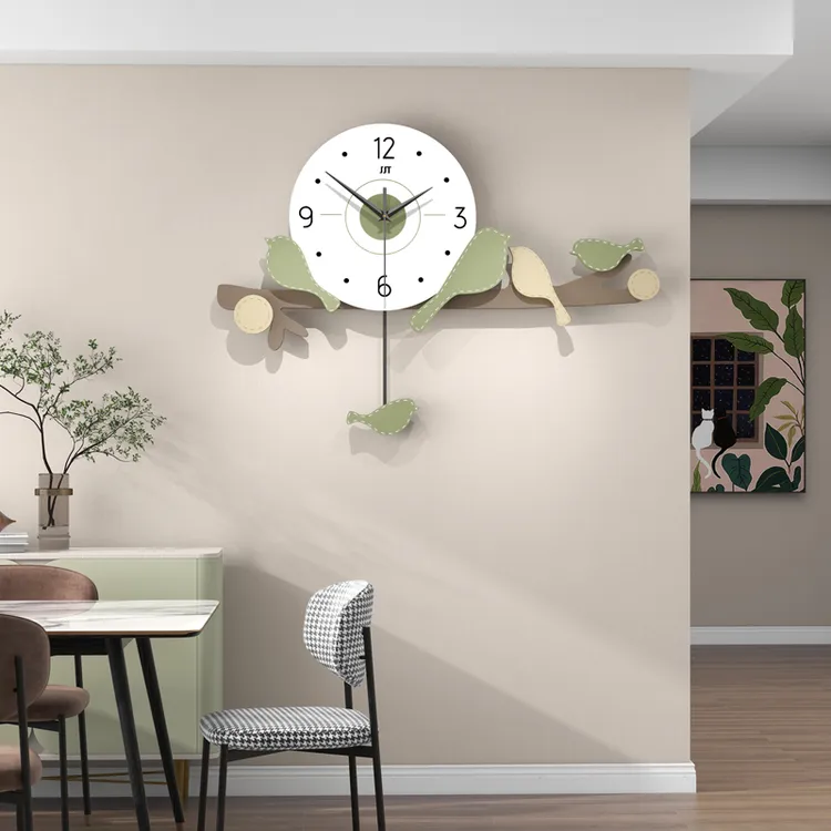 2025新款现代简约大气网红家用创意时钟挂墙表奶油风钟表客厅挂钟