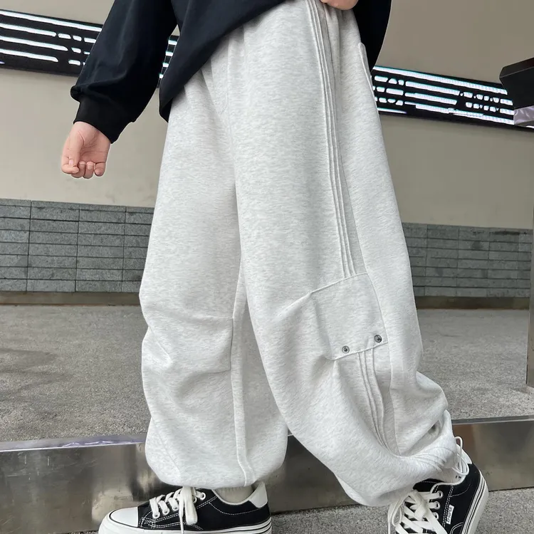 男童浅灰压皱弯刀运动裤春秋款2025新款儿童休闲百搭卫裤中大童15