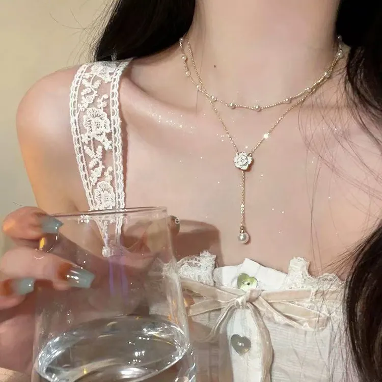 铜合金项链 超仙珍珠山茶花双层项链女轻奢高级感锁骨链设计颈链
