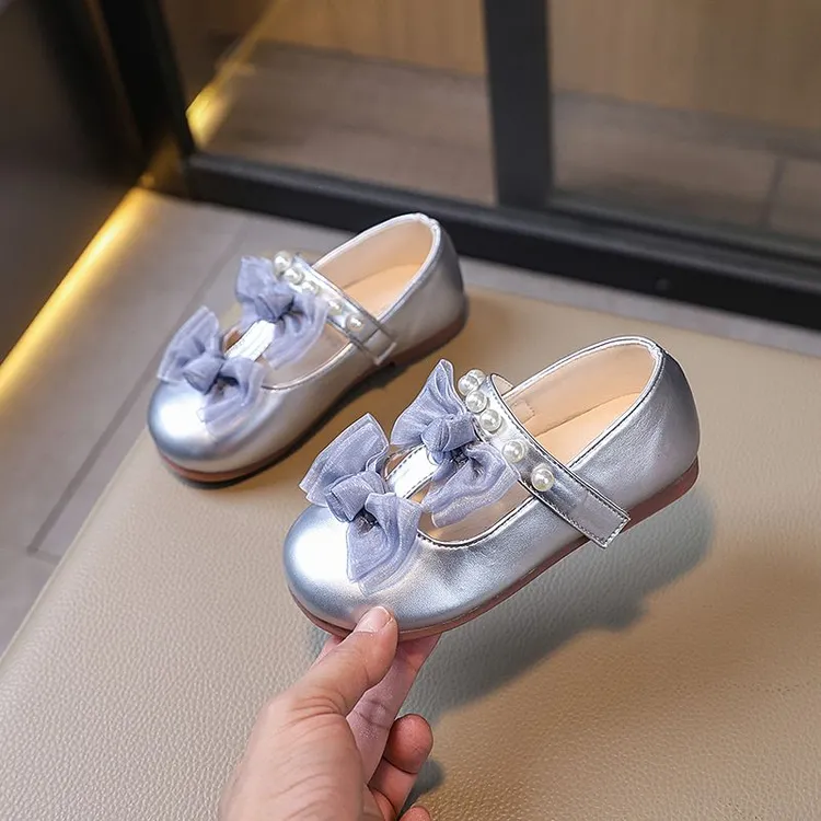 女童时尚甜美皮鞋宝宝洋气蝴蝶结公主单鞋2025春秋新款软底豆豆鞋