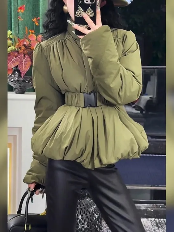 法式高级感束腰花苞短款外套女2025年秋冬款收腰显瘦气质保暖上衣