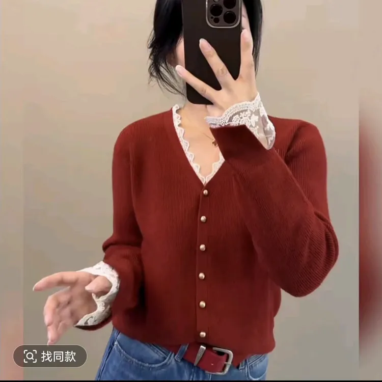 v领蕾丝拼接毛衣（长约56）