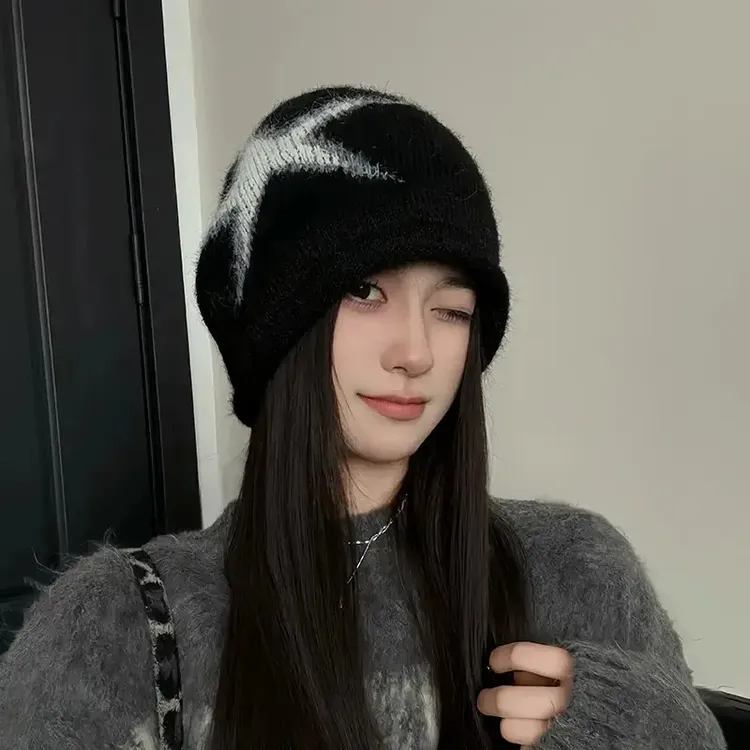 卷边针织堆堆帽女秋冬保暖护耳套头冷帽韩版时尚提花星星毛线帽子