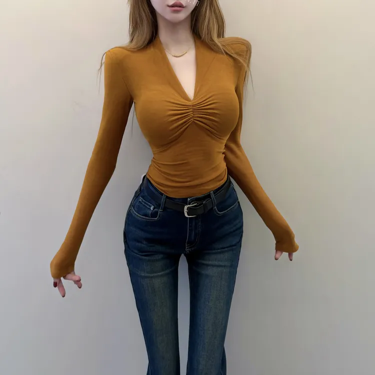 纯欲性感磨毛V领褶皱长袖T恤女2025秋冬辣妹修身显瘦打底衫上衣
