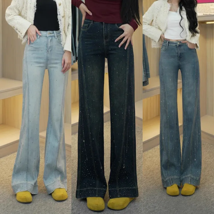 拉夏贝尔【杨幂同款】秋冬上新高腰弹力烫钻阔腿喇叭百搭牛仔裤女