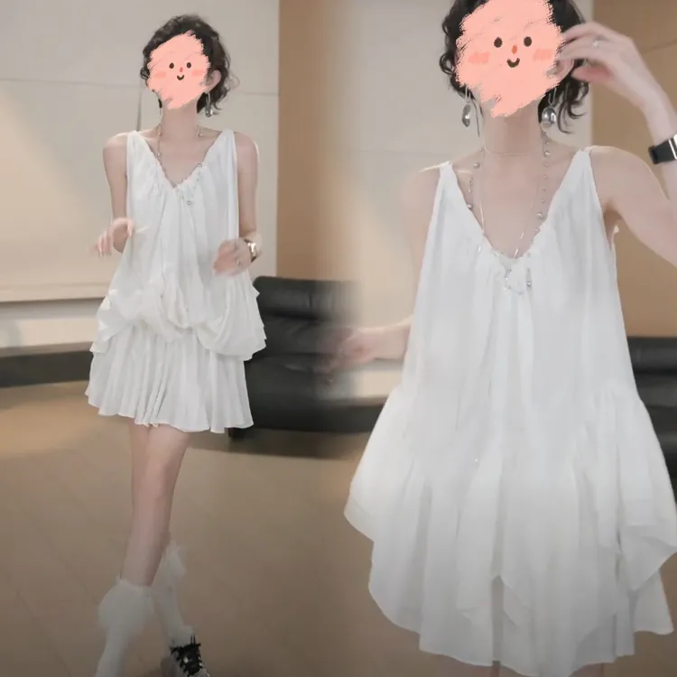 法式不规则荷叶边V领吊带女夏季甜美温柔风高腰a字花苞短裙两件套