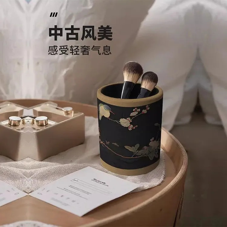 【雀跃枝头】化妆刷收纳筒高级感中古风轻奢口红化妆品桌面收纳盒