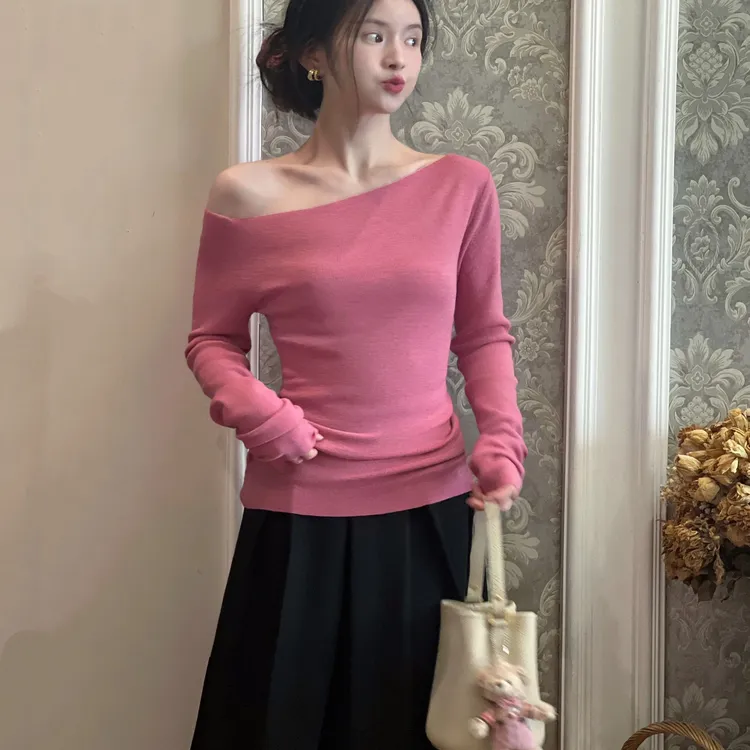 别致绝美斜肩设计感针织衫女2025年秋季新款气质修身显瘦长袖上衣
