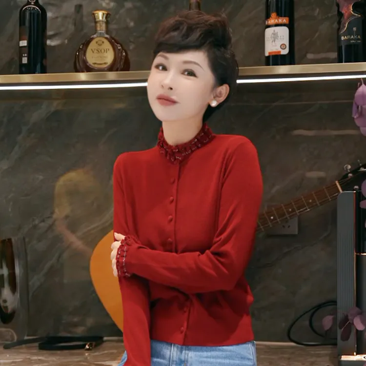 MINGGANG/名港【雅致花边】包扣加厚半高领精纺羊毛针织开衫 MG8519