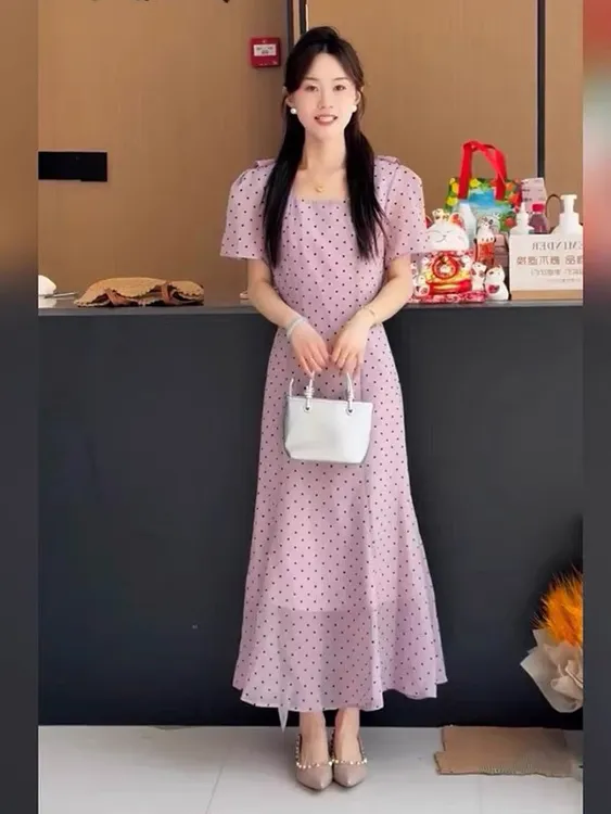 夏季新款休闲小爱心波点时尚美人鱼气质连衣裙