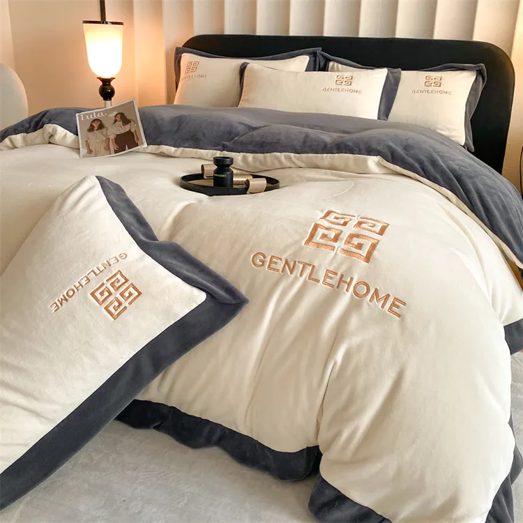 双11新款牛奶绒宽边刺绣四件套加厚高克重双面绒被套绣花三件套