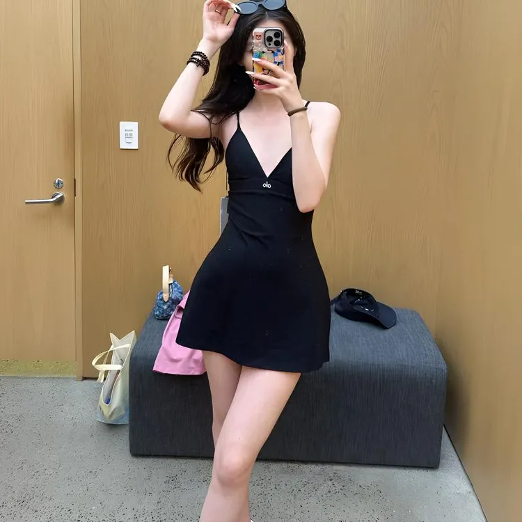 alo连衣裙女黑色内搭吊带迷你裙包臀网球裙打底美背运动弹力短裙