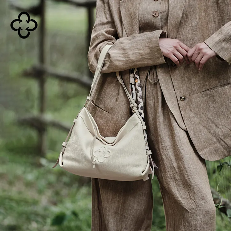 CASSILE/卡思乐意大利鹿皮中号鹿角湾hobo高级鹿皮包包女款通勤