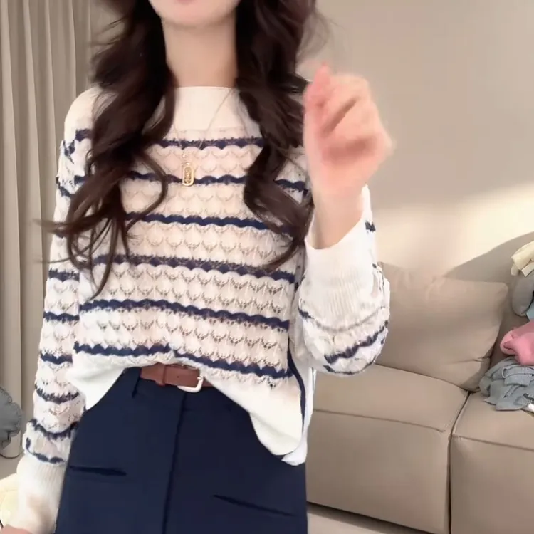 春夏镂空条纹撞色长袖罩衫百搭宽松慵懒风圆领针织上衣LK2502249