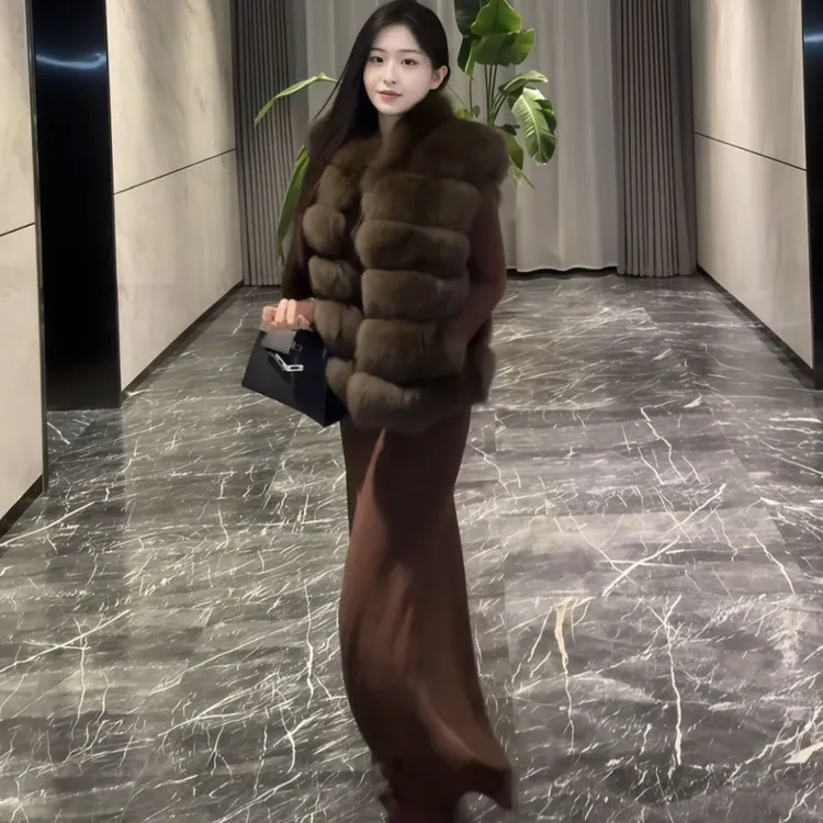 告白气球秋冬新款时尚狐狸毛马甲爆款百搭洋气显瘦