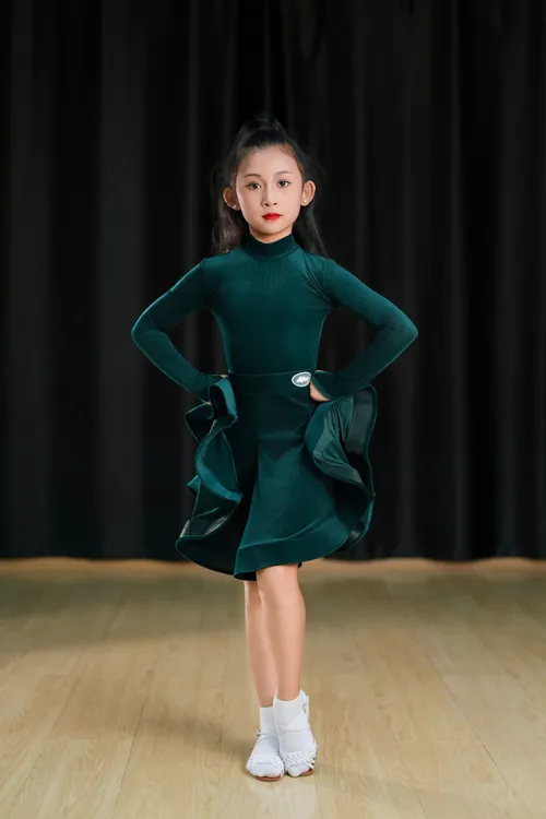 新款拉丁舞比赛演出服少儿舞蹈考级标准规定服