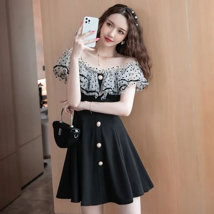 一字肩连衣裙遮肚显瘦夜场气质碎花法式短裙收腰小个