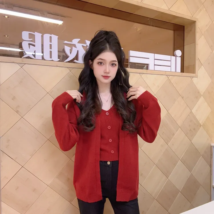 IEF/爱依服【微胖】大码女装2025秋冬新款法式温柔毛织两件套上衣