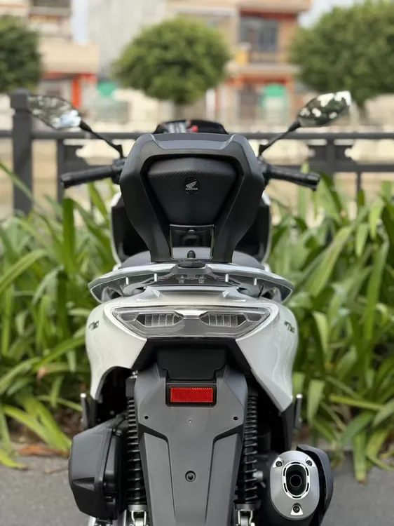 适用本田NWT150 改装后靠背 后座腰靠乘客后靠背 稳固支撑后腰靠