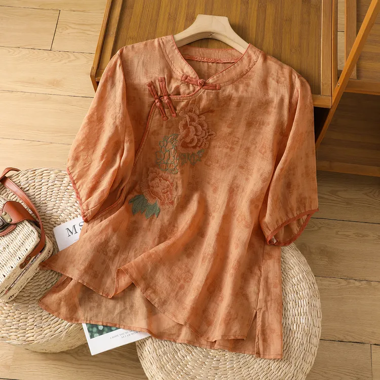 夏新棉麻刺绣典雅大码上衣女宽松显瘦时尚+棉麻长裤气质妈妈套装