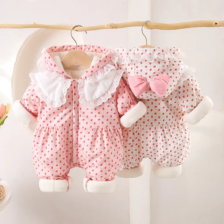 婴幼儿新款冬季碎花蝴蝶结厚棉连体可爱女宝时尚外出百搭连体衣