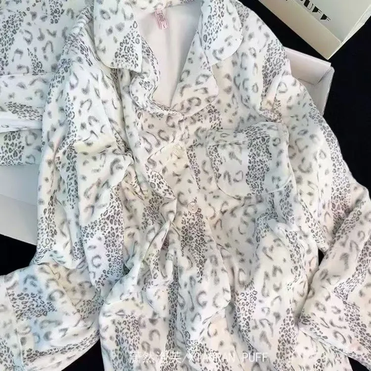 新款豹纹海岛绒冬季睡衣女秋冬长袖可外穿洋气轻奢加绒保暖家居服
