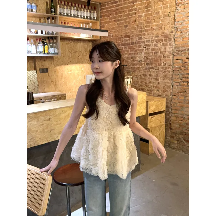 2025夏通勤法式玫瑰花无袖吊带上衣女夏季设计感小众甜美吊带背心