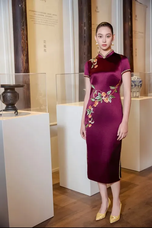 朱紫褕170112六礼慕天姿枣红色婚宴婚礼气质大红色旗袍高贵新中式