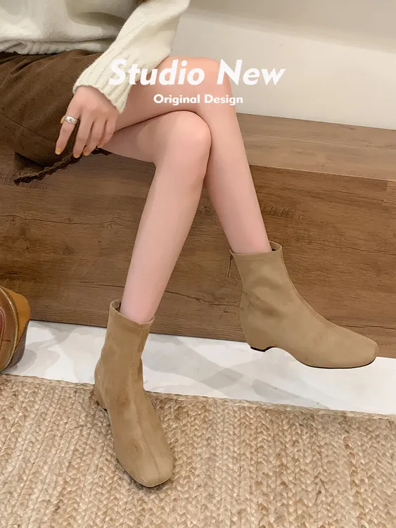 首尔方头靴~~复古瘦瘦靴猫跟方头内增高显瘦短靴女-257801-1