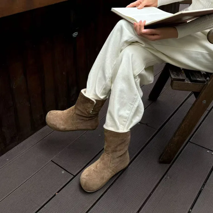 小发喵「绒暖奢境羊羔毛堆堆靴｜冬日摩登腔调随性掌控风尚感」777