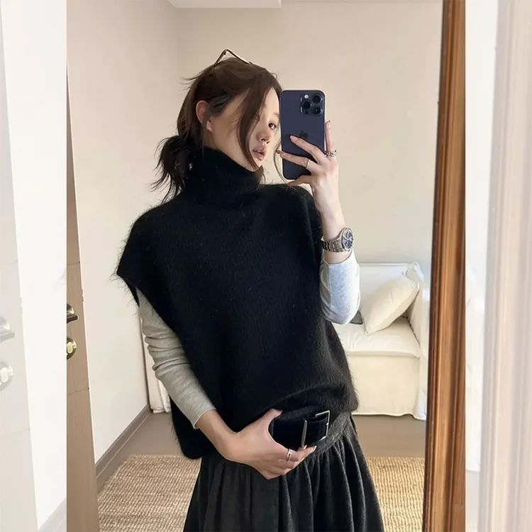 别致独特漂亮黑色高领叠穿无袖毛衣马甲女秋冬洋气高贵马夹上衣服