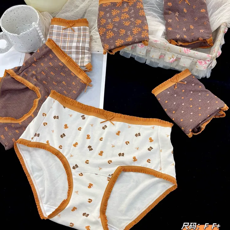 万络媞6278秋冬中腰撞色内裤波点碎花舒适透气女士三角底裤