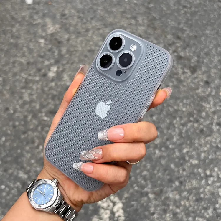 新款超薄透气散热适用苹果14plus手机壳iPhone16promax/15镂空12