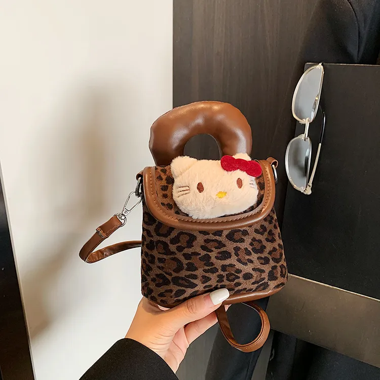 网红手提儿童包包2025新款秋冬时尚女童公主手提小女孩小包包