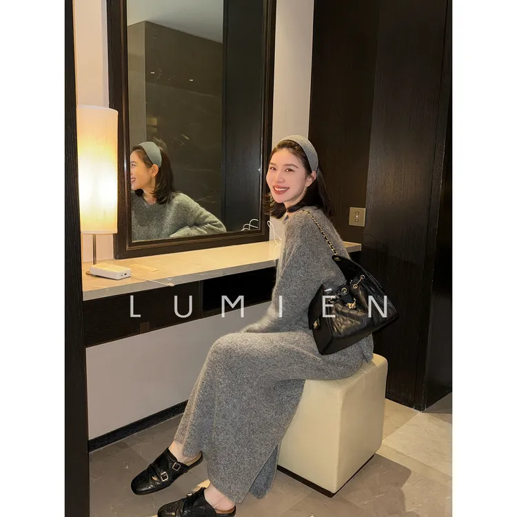 【LUMIEN 新品】“雪绒星尘”马海毛金银丝装饰上衣半裙套装LX5FZS115
