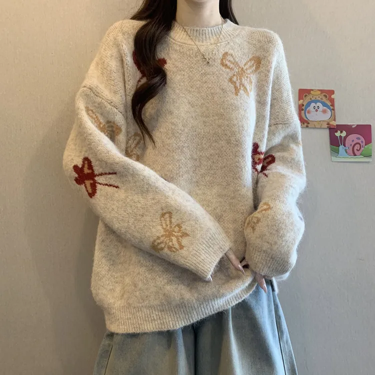 大码女装韩系慵懒风蝴蝶加厚保暖毛衣女胖MM遮肉显瘦减龄针织上衣