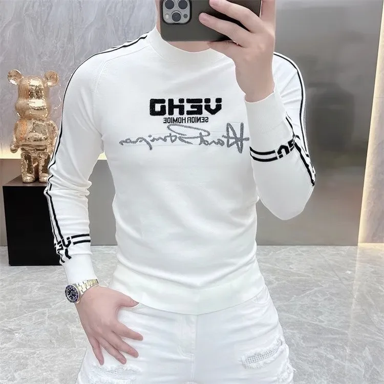 2025秋冬季新款高品质提花时尚修身百搭长袖针织打底衫毛衣