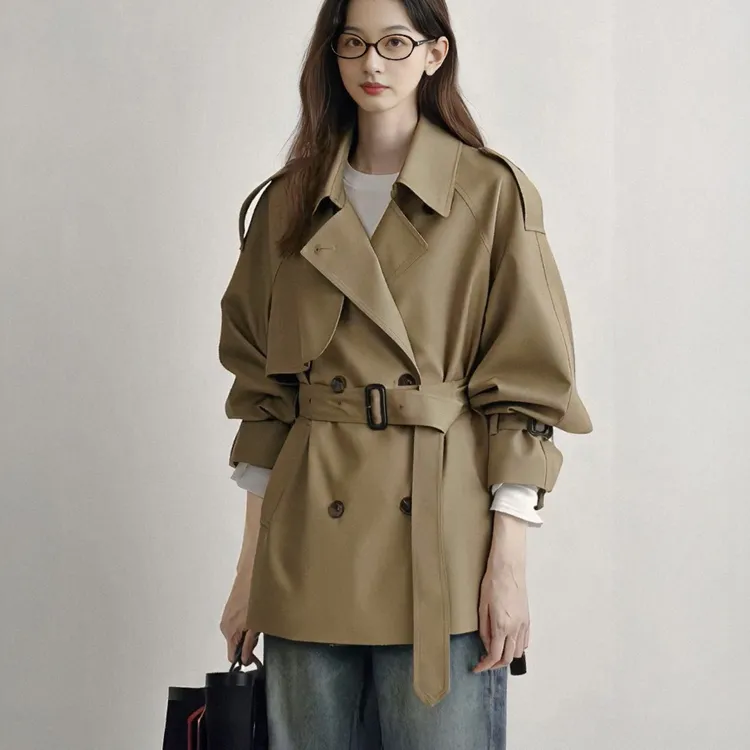 洋气卡其色短款双排扣大衣秋季新款2025复古宽松系带风衣外套女