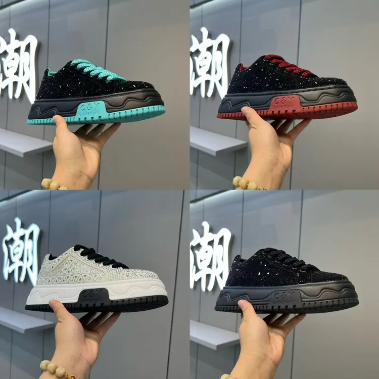 2025秋季时尚新款手工烫钻厚底增高潮流舒适百搭休闲男鞋(皮鞋码)