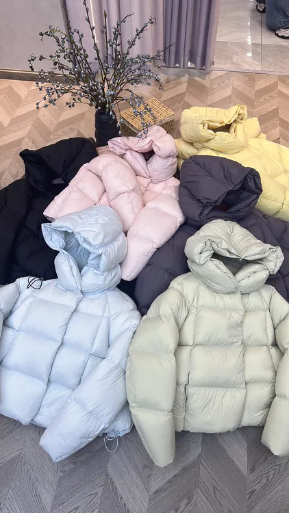 【小峰总】秋冬设计师时尚云朵帽磁吸扣加厚保暖云朵帽羽绒服5126