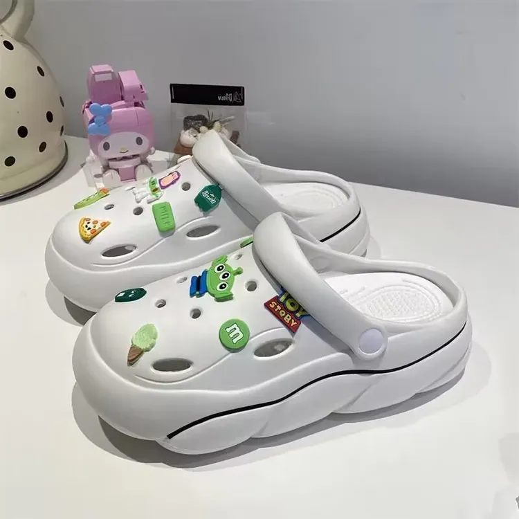 情侣厚底洞洞鞋可爱外穿夏天diy踩屎感女包头新款卡通拖鞋女夏季